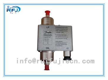 kupować Refrigeration controls Oil Differential Pressure Control MP Series MP54 MP55  series CE 230 V or 115 V a. C. Or d. C. online manufacture