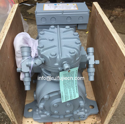 Półhermetyczna sprężarka chłodnicza do chłodni  D4DJ-3000-AWM / D 30HP