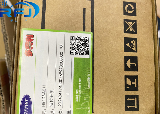 Czujnik poziomu oleju HR12BA011 do systemów chłodniczych Carrier